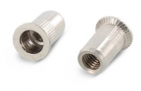 BLINDKLINKMOER RVS A4 VKOP KARTEL OPEN M8X19 (250) BLINDKLINKMOER RVS A4 VKOP KARTEL OPEN M8X19 (250)